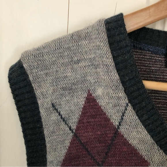 Men’s Wool Mohair Blend Argyle Cozy V-Neck Pullover Knit Vest Small - Picture 2 of 8
